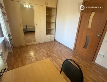 3-комнатная квартира, этаж 3 из 4, 63 м², миниатюра 7