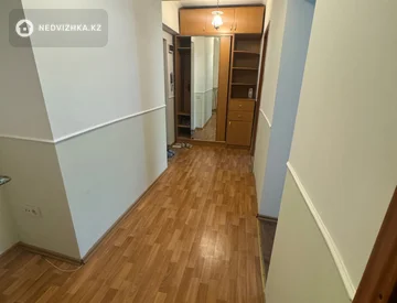 3-комнатная квартира, этаж 3 из 4, 63 м², миниатюра 11