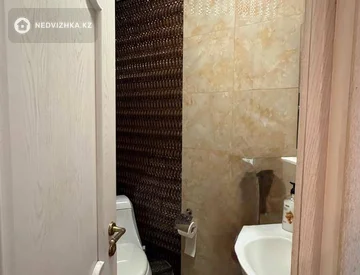 2-комнатная квартира, этаж 12 из 12, 103 м², миниатюра 4