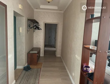 3-комнатная квартира, этаж 9 из 15, 130 м², На длительный срок, миниатюра 2