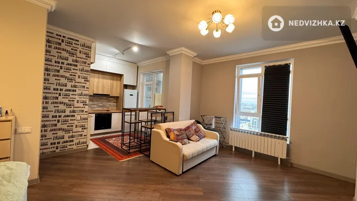 1-комнатная квартира, этаж 21 из 21, 40 м², фотография 2