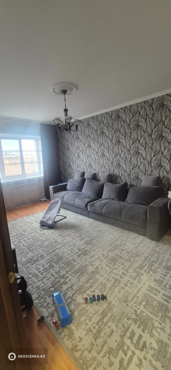3-комнатная квартира, этаж 5 из 5, 63 м², фотография 4