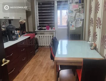 3-комнатная квартира, этаж 5 из 5, 63 м², миниатюра 5