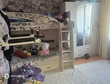 3-комнатная квартира, этаж 5 из 5, 63 м², миниатюра 6