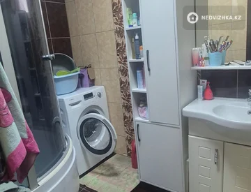 3-комнатная квартира, этаж 5 из 5, 63 м², миниатюра 7