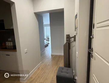 1-комнатная квартира, этаж 12 из 17, 37 м², миниатюра 9