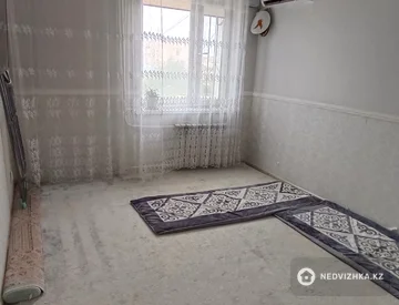 1-комнатная квартира, этаж 4 из 5, 29 м², миниатюра 3