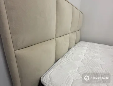 4-комнатная квартира, этаж 5 из 7, 120 м², На длительный срок, миниатюра 9