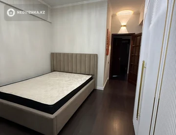 4-комнатная квартира, этаж 5 из 7, 120 м², На длительный срок, миниатюра 11