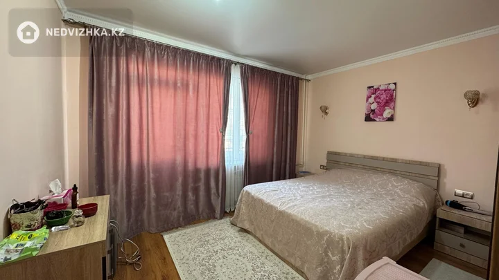3-комнатная квартира, этаж 2 из 5, 78 м², фотография 4