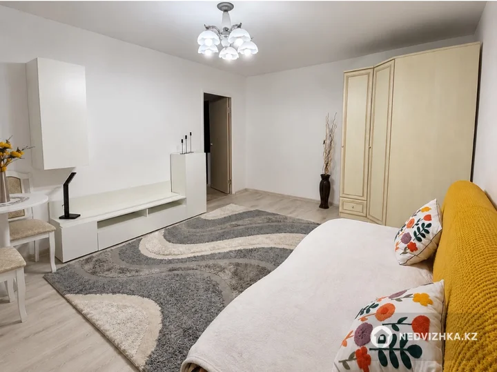 1-комнатная квартира, этаж 1 из 9, 40 м², фотография 5