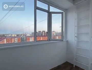 3-комнатная квартира, этаж 8 из 9, 95 м², миниатюра 3