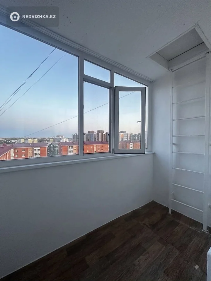 3-комнатная квартира, этаж 8 из 9, 95 м², фотография 3