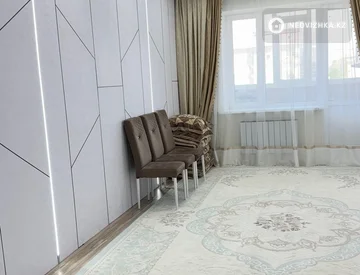 4-комнатная квартира, этаж 4 из 5, 109 м², На длительный срок, миниатюра 5