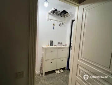 3-комнатная квартира, этаж 1 из 5, 63 м², миниатюра 7
