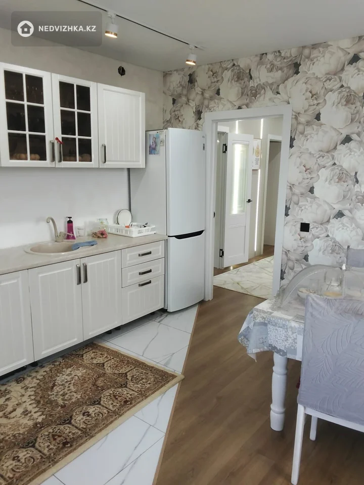 6-комнатный дом, 10 соток, 180 м², фотография 4