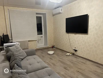 2-комнатная квартира, этаж 3 из 4, 48 м², миниатюра 3