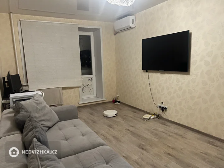 2-комнатная квартира, этаж 3 из 4, 48 м², фотография 3