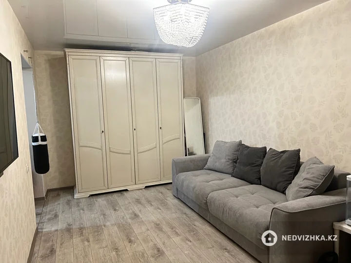 2-комнатная квартира, этаж 3 из 4, 48 м², фотография 4