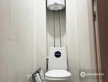 2-комнатная квартира, этаж 3 из 4, 48 м², миниатюра 11
