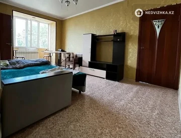 2-комнатная квартира, этаж 2 из 2, 37 м², миниатюра 1