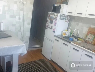 2-комнатная квартира, этаж 1 из 2, 48 м², миниатюра 4