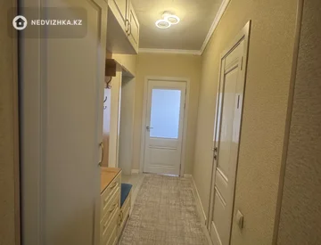 1-комнатная квартира, этаж 3 из 6, 38 м², миниатюра 3