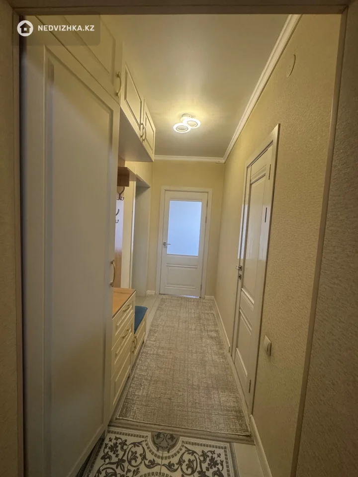 1-комнатная квартира, этаж 3 из 6, 38 м², фотография 3