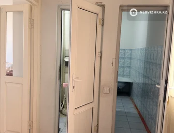 3-комнатная квартира, этаж 5 из 5, 96 м², миниатюра 4