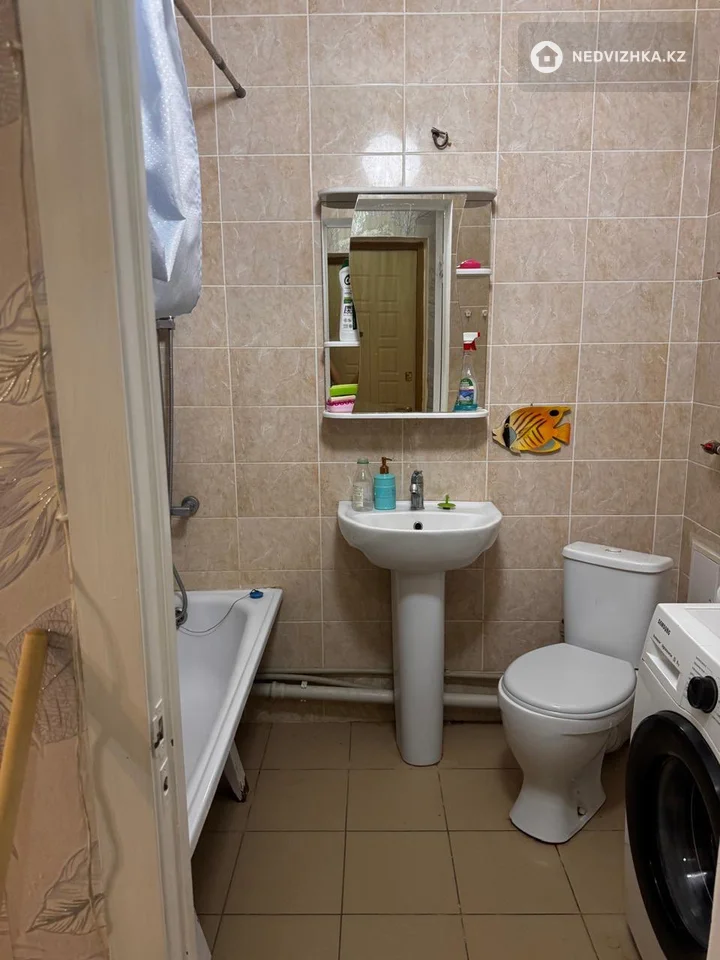 2-комнатная квартира, этаж 4 из 9, 43 м², На длительный срок
