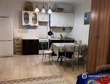 2-комнатная квартира, этаж 4 из 9, 43 м², На длительный срок, миниатюра 4
