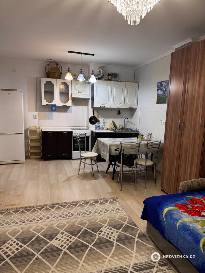 2-комнатная квартира, этаж 4 из 9, 43 м², На длительный срок, фотография 4