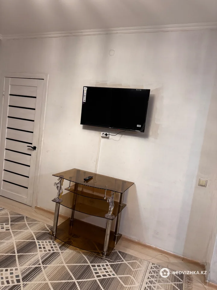 2-комнатная квартира, этаж 4 из 9, 43 м², На длительный срок, фотография 5