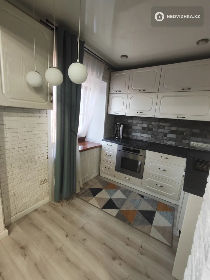 2-комнатная квартира, этаж 5 из 5, 42 м²