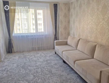 3-комнатная квартира, этаж 4 из 14, 76 м², На длительный срок, миниатюра 3