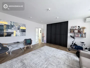 2-комнатная квартира, этаж 8 из 9, 79 м², миниатюра 8