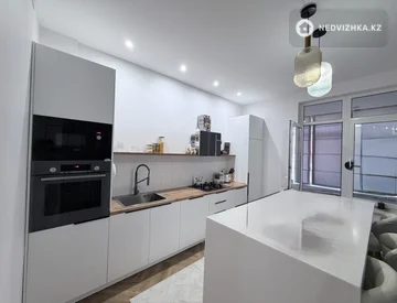 2-комнатная квартира, этаж 8 из 9, 79 м², миниатюра 11