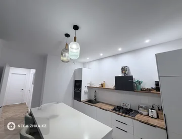 2-комнатная квартира, этаж 8 из 9, 79 м², миниатюра 12