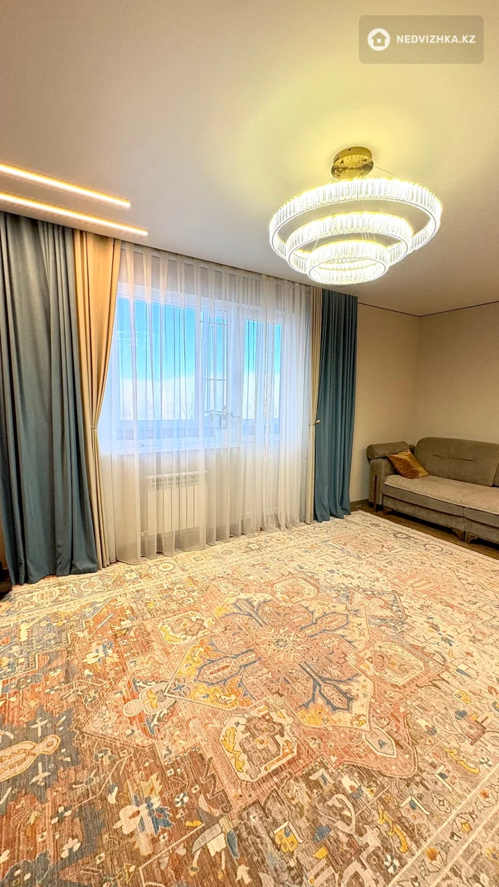 3-комнатная квартира, этаж 5 из 10, 96 м², фотография 5