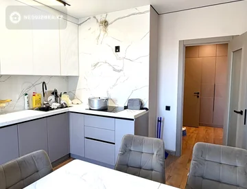3-комнатная квартира, этаж 5 из 10, 96 м², миниатюра 8