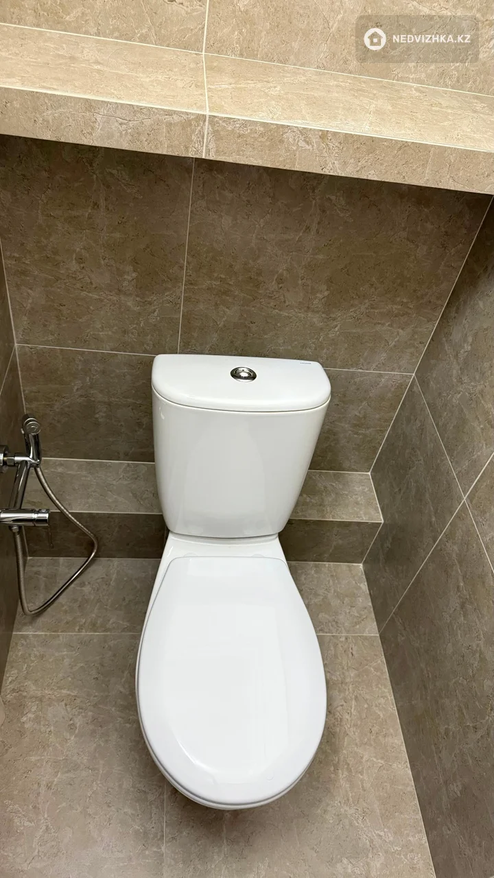 2-комнатная квартира, этаж 6 из 16, 69 м², фотография 5