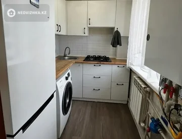 2-комнатная квартира, этаж 2 из 2, 37 м², миниатюра 4