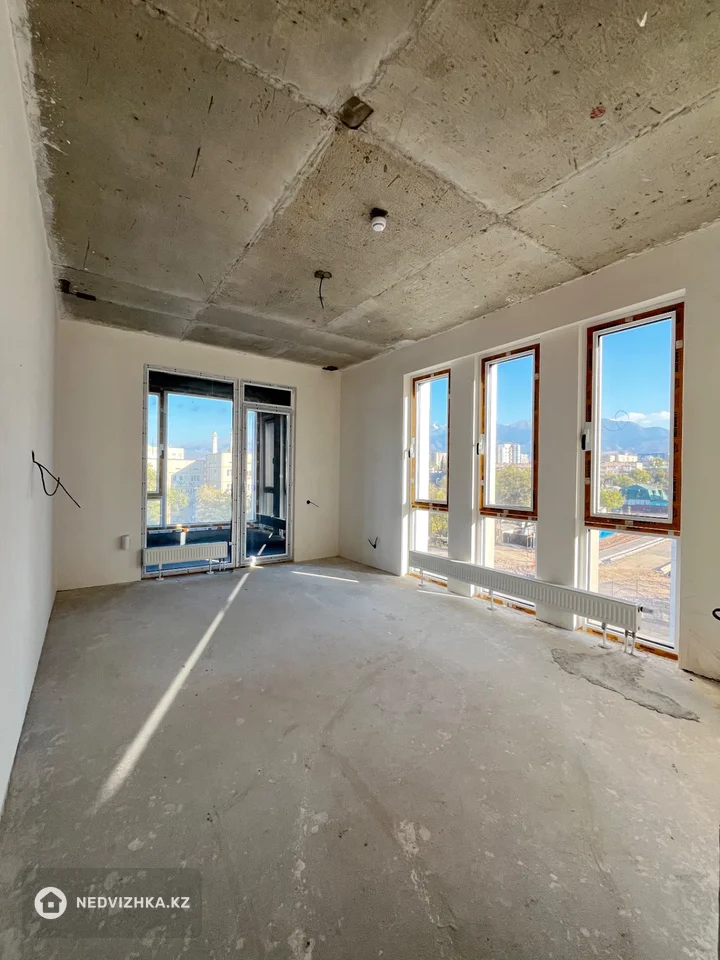 2-комнатная квартира, этаж 5 из 9, 94 м²