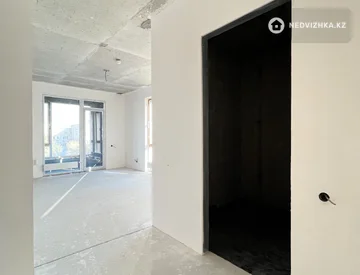 2-комнатная квартира, этаж 5 из 9, 94 м², миниатюра 9