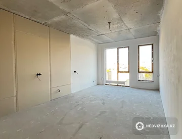 2-комнатная квартира, этаж 5 из 9, 94 м², миниатюра 12