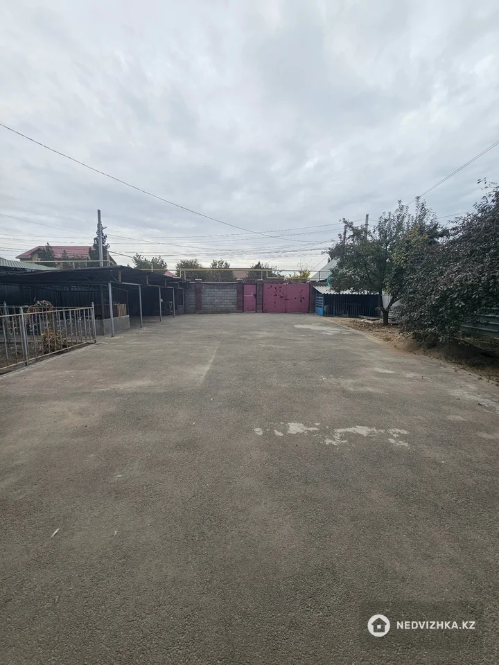 3-комнатный дом, 7.6 соток, 180 м², фотография 3