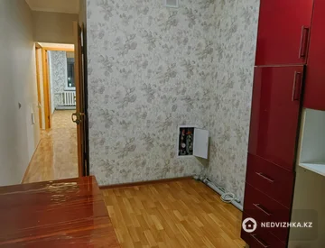 3-комнатная квартира, этаж 5 из 5, 69 м², На длительный срок, миниатюра 1