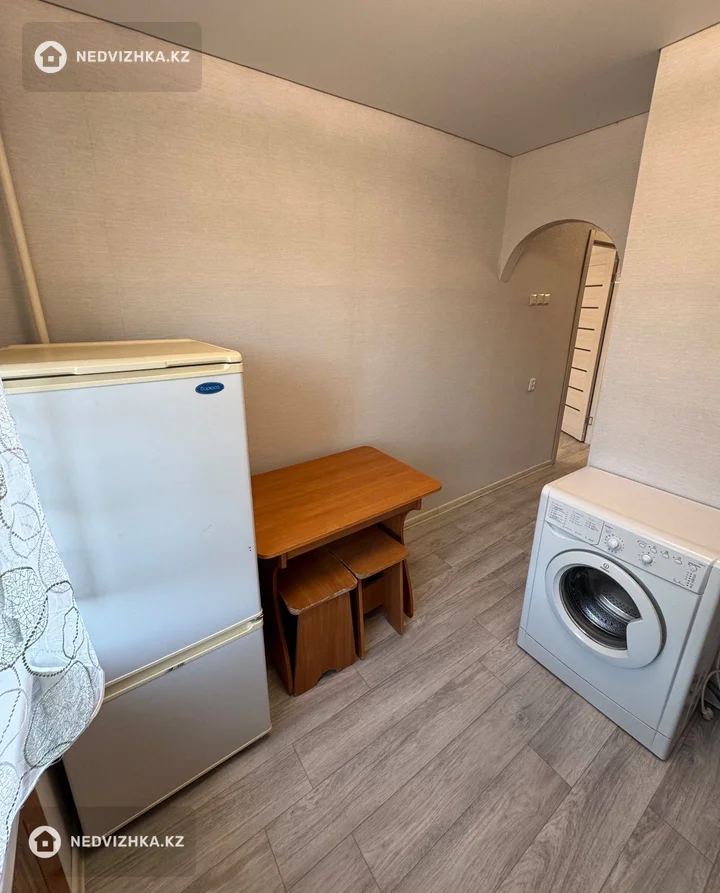 1-комнатная квартира, этаж 4 из 5, 32 м², фотография 2