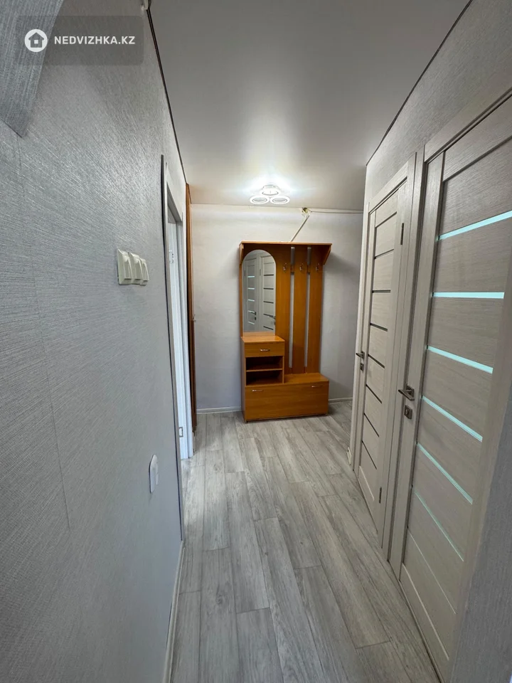1-комнатная квартира, этаж 4 из 5, 32 м², фотография 3