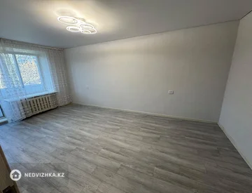1-комнатная квартира, этаж 4 из 5, 32 м², миниатюра 5